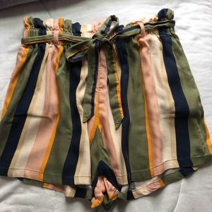 Hollister ultra high rise flowy shorts